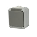 Base Enchufe Schuko con Tapa Gris Sobreponer - WOLFPACK Línea Profesional